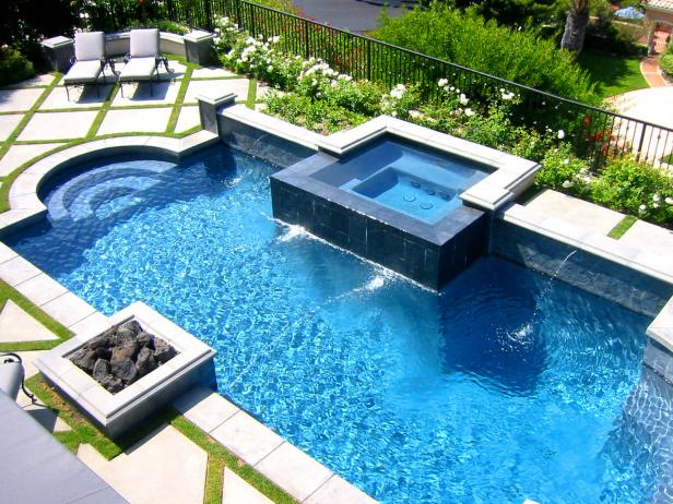 Luxury Pool Designs Dubai